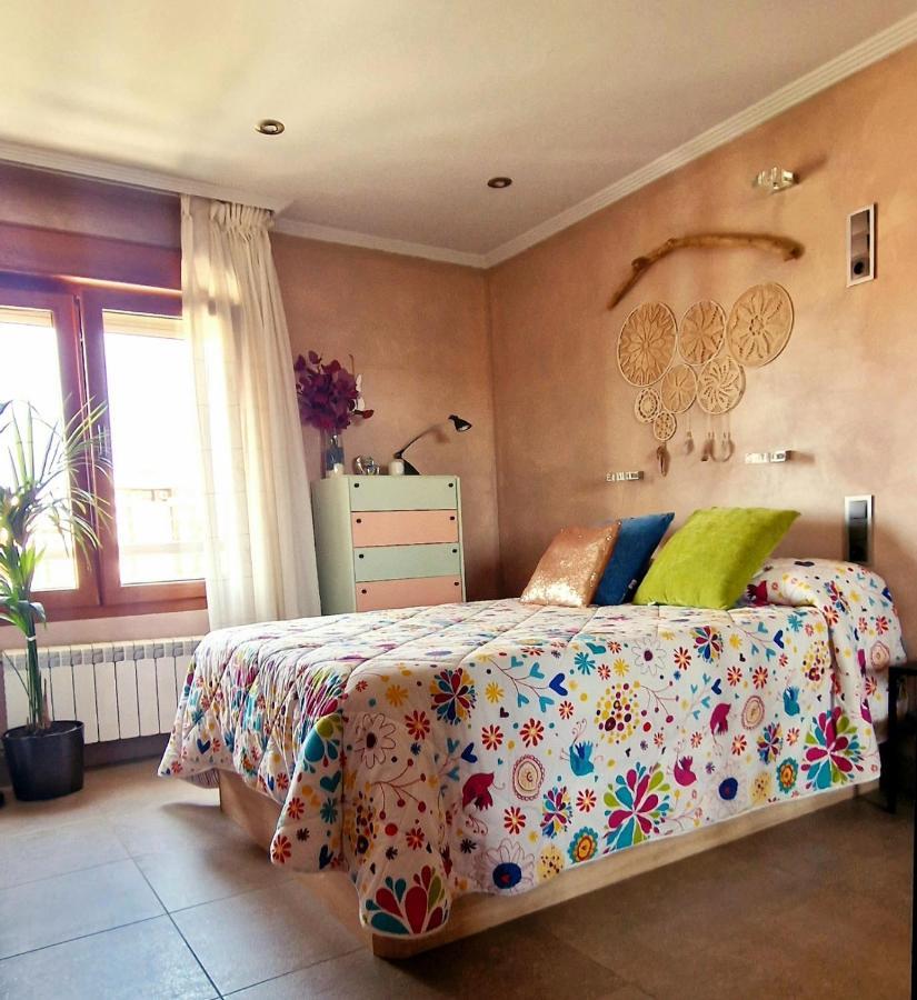 M&J Apartment กิฮอน ภายนอก รูปภาพ